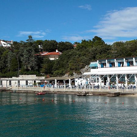 Dama Bianca Hotel Duino Exterior photo