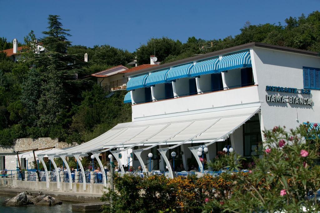Dama Bianca Hotel Duino Exterior photo