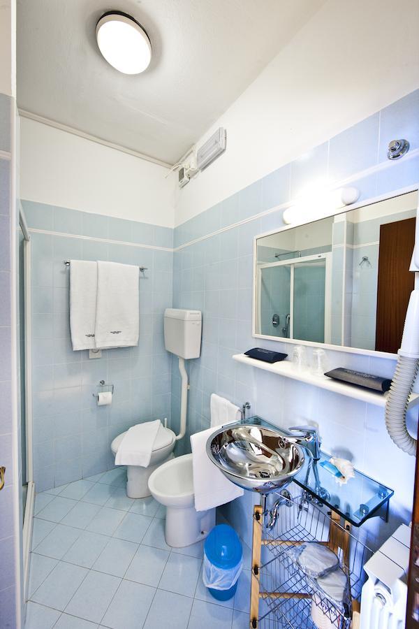 Dama Bianca Hotel Duino Room photo